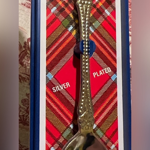 NWOT SCOTTISH THISTLE SOUVENIR SPOON. - Picture 4 of 6